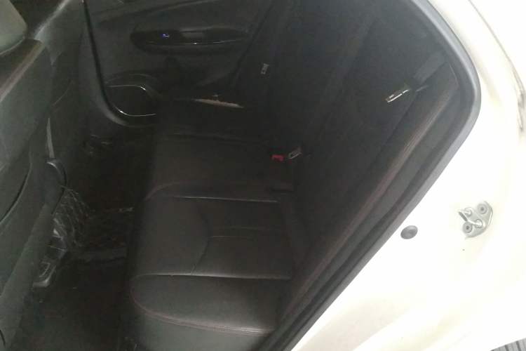 Used BYD e5 2018 Travel Edition Left Rear Seat