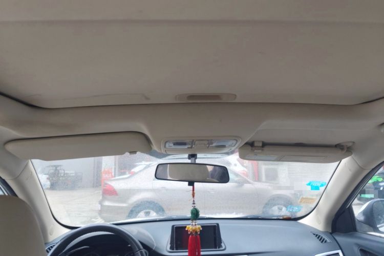 Used CHANGAN Alsvin V7 2015 1.6L Automatic Fun Model China IV Standard Headliner