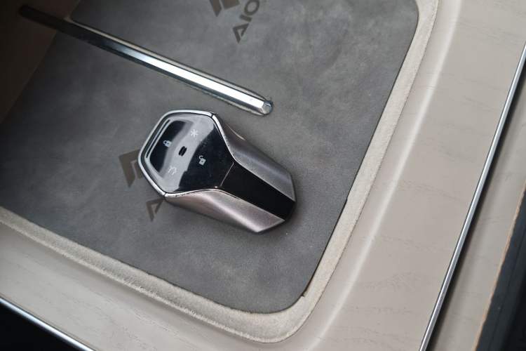 Used Hyptec HT 2023 670鸥翼 Ultra-High Voltage NDA Version
