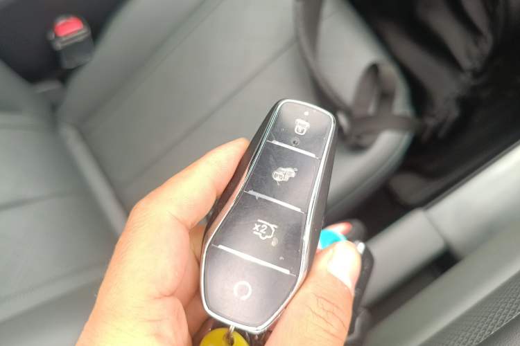 Used BYD Qin PLUS 2025 DM-i Smart Drive 120KM Superior Model
