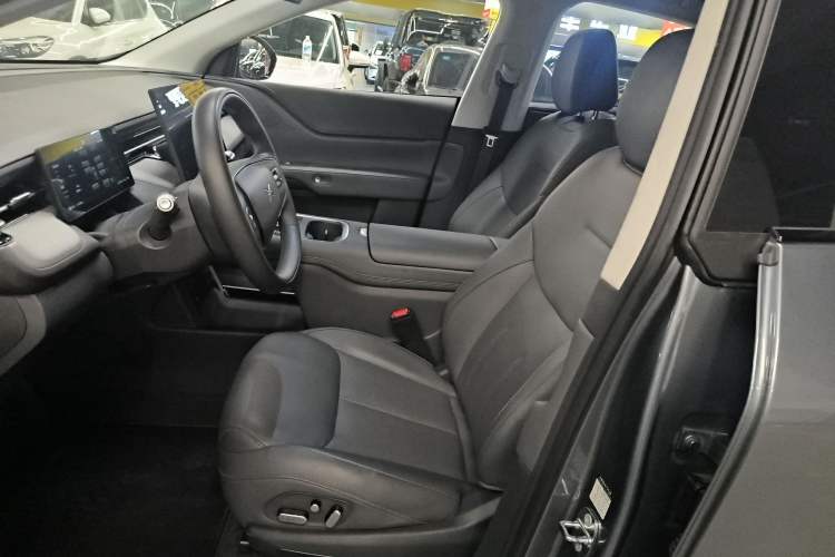 Used XPeng G6 2025 625 Long-Range Max Flagship Edition