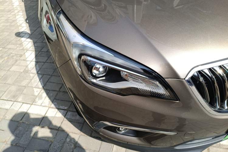 Used Buick Envision 2016 20T Two-Wheel-Drive Elite Model
