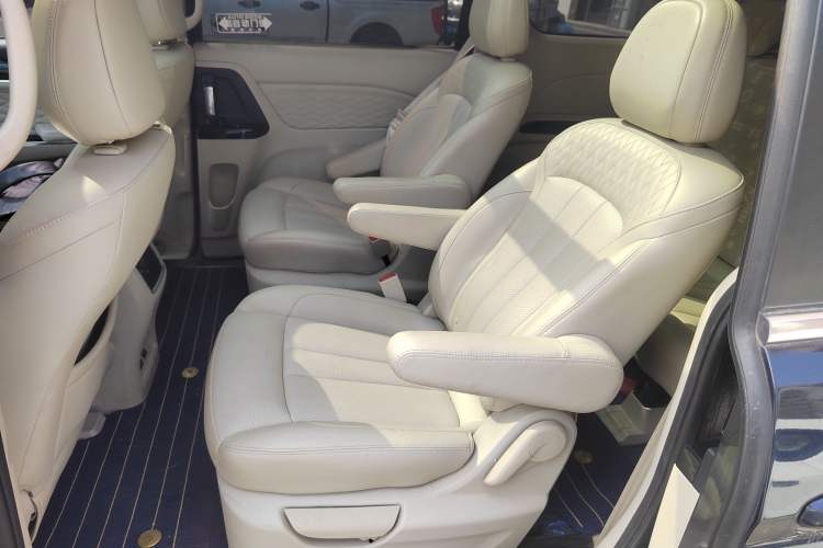 Used Oshan Cosmos 2019 1.5T Manual Smart Version China V Standard