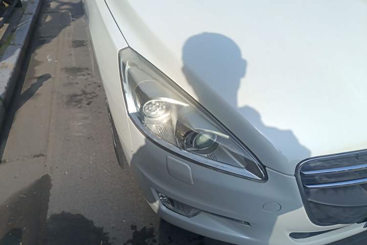 Used Peugeot 508 2013 2.0L 2nd Anniversary Edition with Automatic Sunroof – Classic Version
