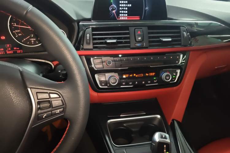 Used BMW 4 Series 2014 420i Design Package Model