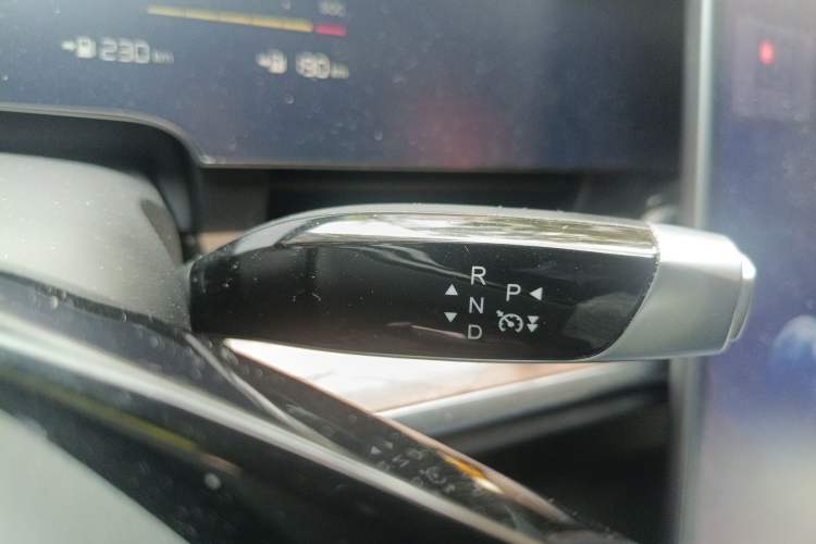 Used NETA S 2022 Extended-Range Version 1160 km Range Rear-Wheel Drive Mid-Grade