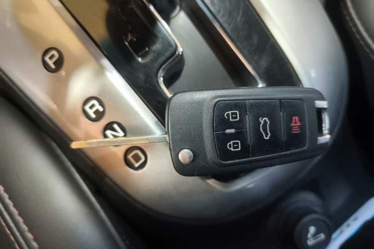 Used Chevrolet Cruze 2013 Hatchback 1.6L Automatic Luxury Model