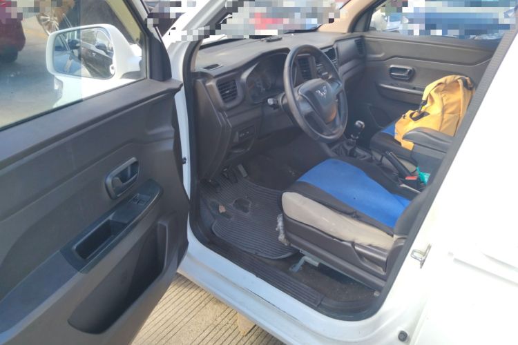 Used Wuling Hongguang V 2019 1.5L Enjoyment Version China VI LAR Driver Seat