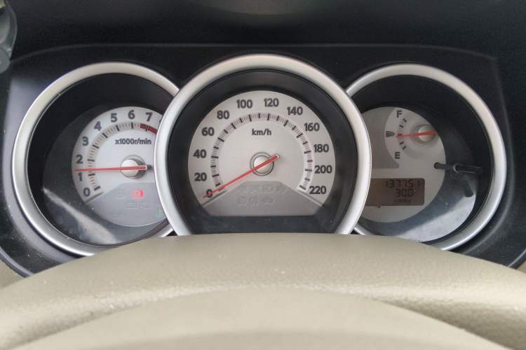 Used Nissan Tiida Sedan 2008 1.6L Manual Fashion Edition Instrument Cluster