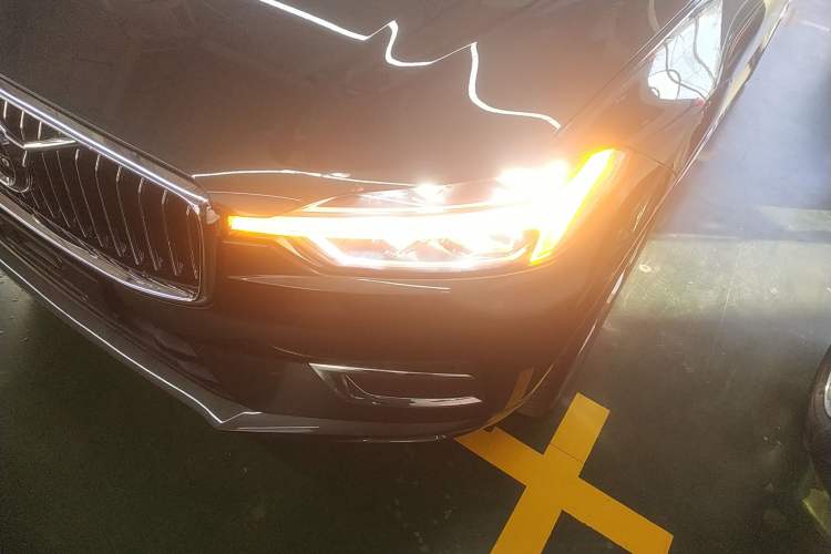 Used Volvo XC60 2020 T5 4x4 Zhiyi Luxury Edition