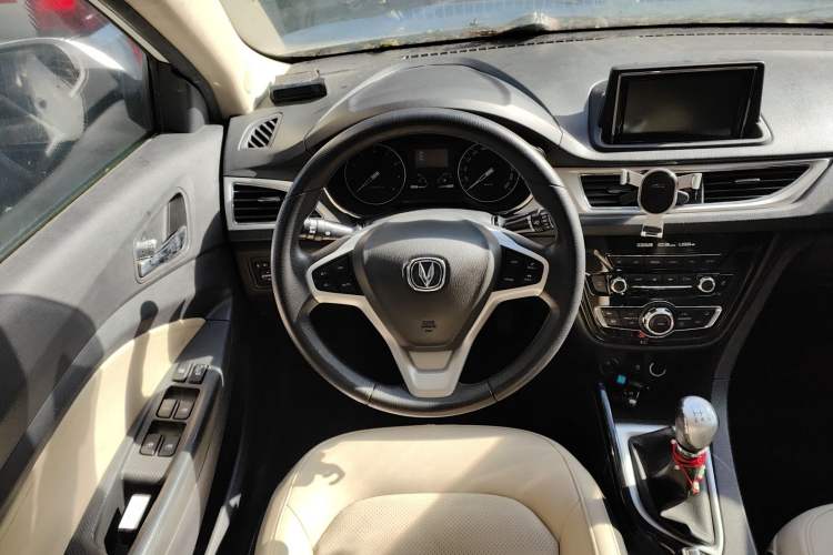 Used Changan Alsvin V7 2016 1.6L Manual Enjoyment Model China V Standard
