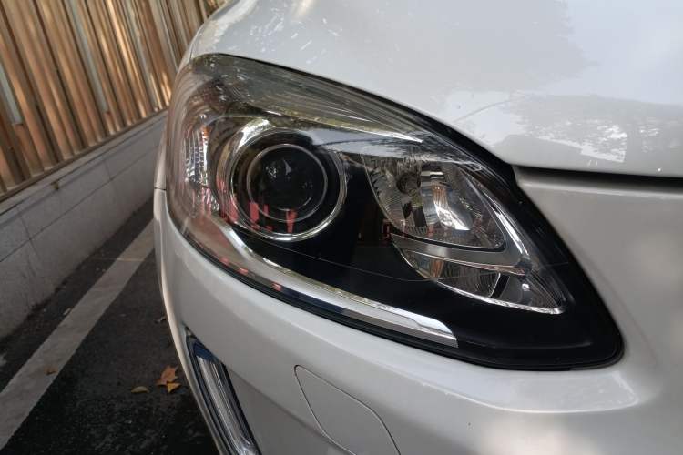 Used Volvo XC60 2017 T5 AWD Smart Upgrade Edition
