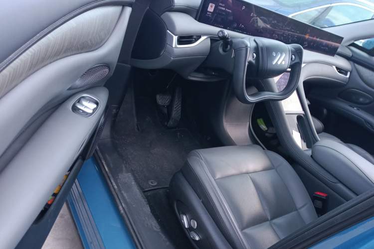 Used IM LS6 2025 Ultra-Powerful Lingxi Intelligent Enjoyment Edition
