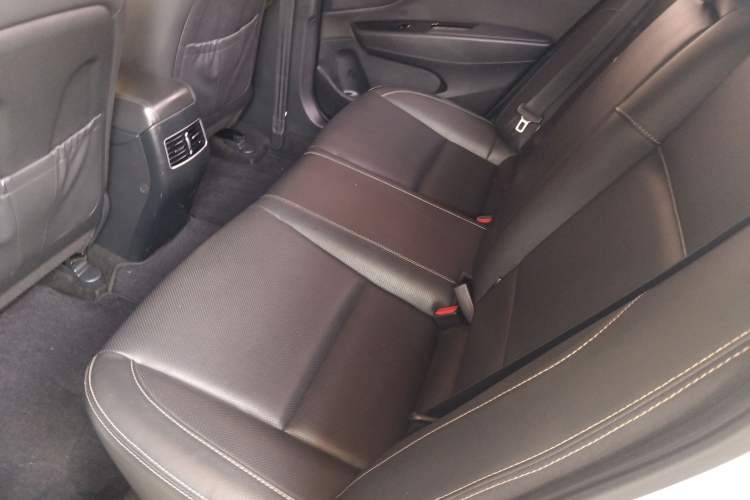 Used Hyundai Mistra 2017 1.6T Automatic Smart GLS China V Standard Left Rear Seat