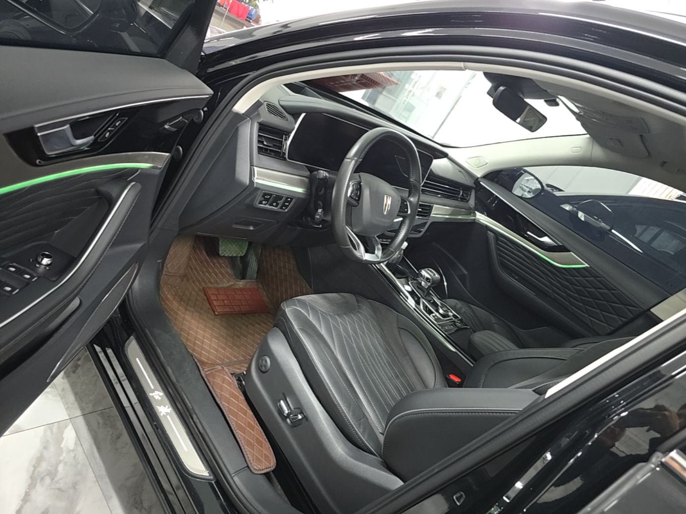 Hongqi HS5 2022 2.0T Smart Connect Flagship All-Wheel Drive LeGou Edition — снимка 18