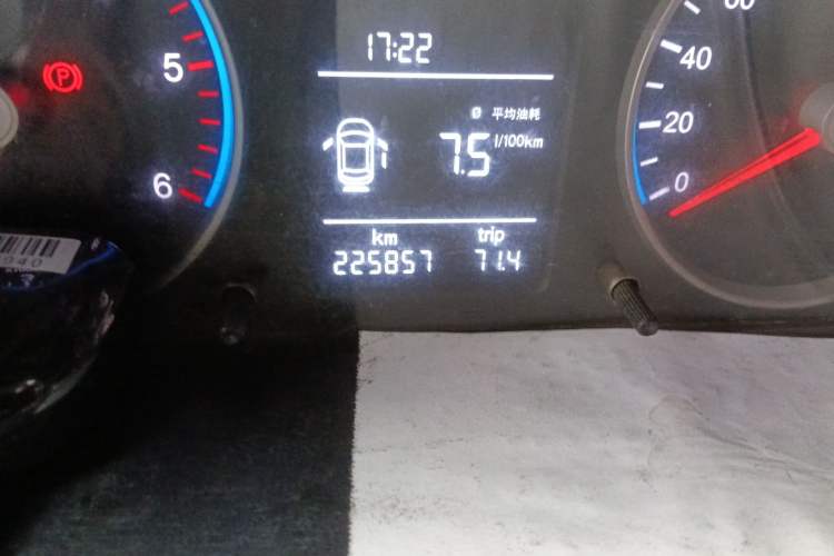 Used Foton Toano 2017 2.8T Facelifted E Van Long Wheelbase 4J28TC3