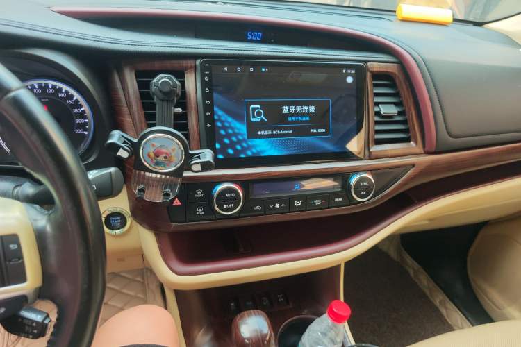 Used Toyota Highlander 2015 2.0T Four-Wheel Drive Luxury Edition 7-Seater Audio And AC Panel