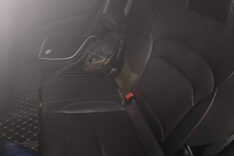 Used Chevrolet Monza 2019 RS 330T Automatic Comfort Edition China VI Standard Left Rear Seat