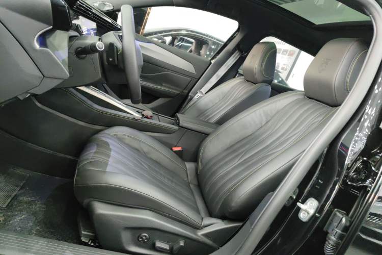 Used Peugeot 408X 2023 Boundary-Free Edition Left Front Seat