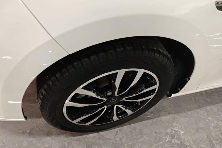 Used SOL E50A 2021 Deluxe Edition