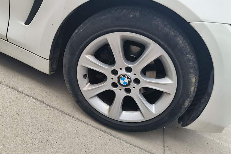 Used BMW 4 Series 2014 420i Gran Coupe Fashion Model Right Front Wheel Hub