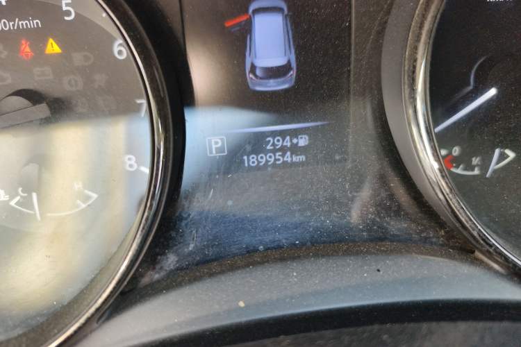 Used Nissan X-Trail 2019 2.0L CVT Smart Connect Comfort Edition 2WD Odometer Close Up