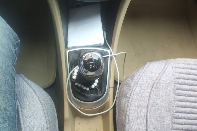 Used Hyundai Verna (older generation) 2010 Sedan 1.4L Manual Comfort GS
