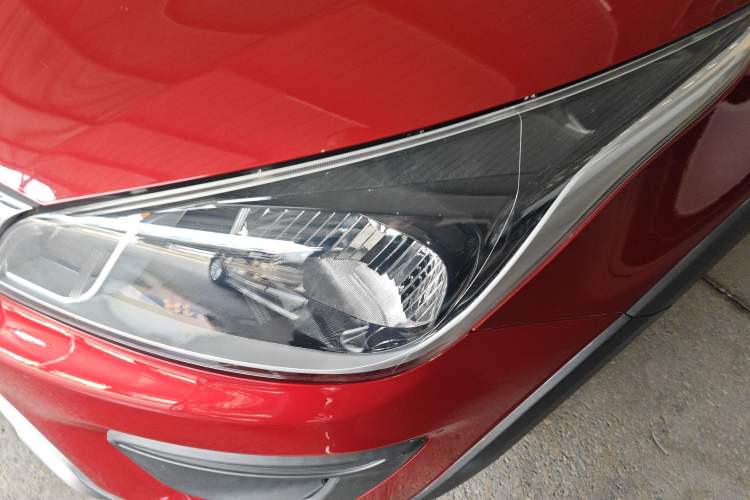 Used Kia KX Cross 2017 1.4L AT GLS