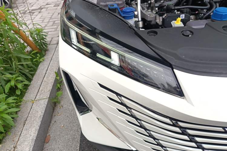 Used CHANGAN Eado 2025 Blue Whale 1.5T 500Bar Flagship Model
