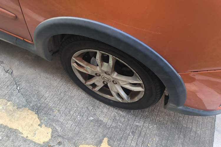 Used CHANGAN CX20 2014 1.4L Manual Sport Version China IV Standard