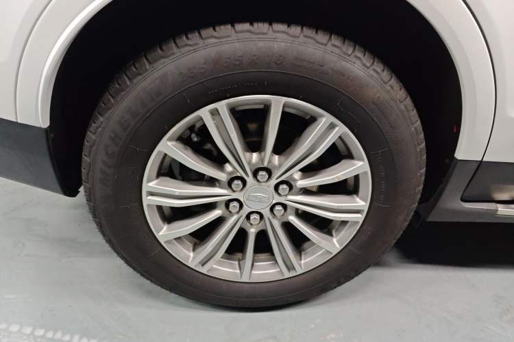 Used Cadillac XT5 2018 25T Luxury Model