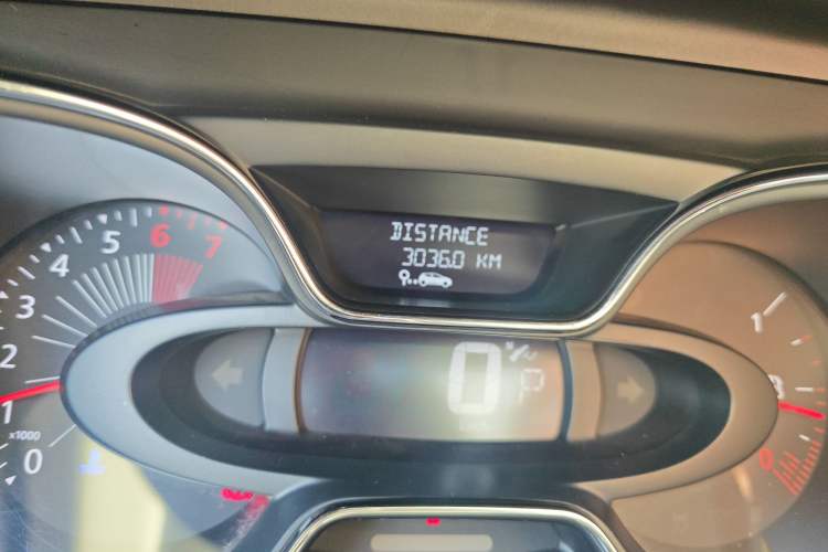 Used Renault Captur 2015 1.2T Automatic Comfort First Edition