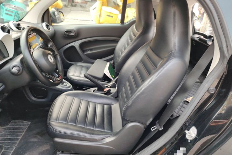 Used smart fortwo 2018 1.0L 52kW Hardtop Dynamic Version China V
