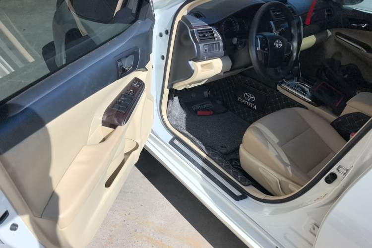 Used Toyota Camry 2015 2.0E Elite Edition