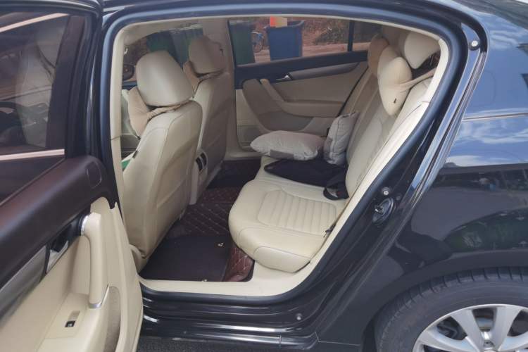 Used Volkswagen Magotan 2013 1.8TSI Premier Model