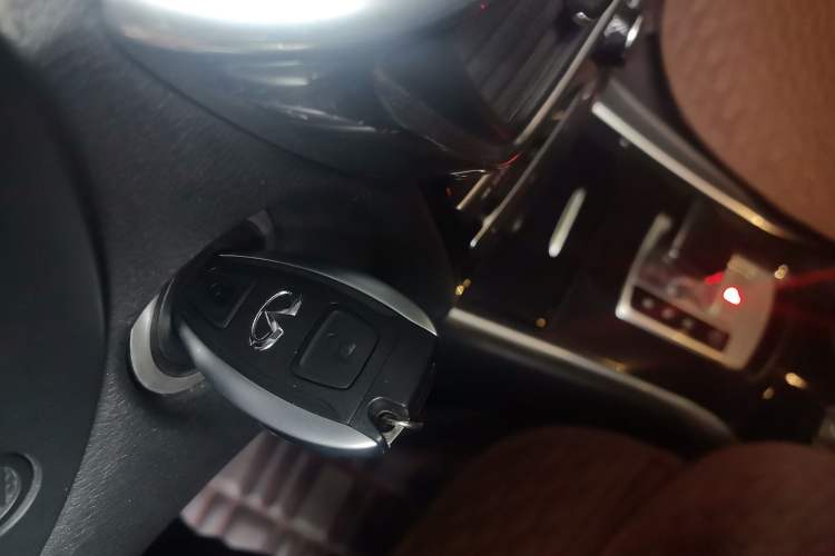 Used Infiniti QX30 2017 2.0T Four-Wheel Drive Fashion Edition