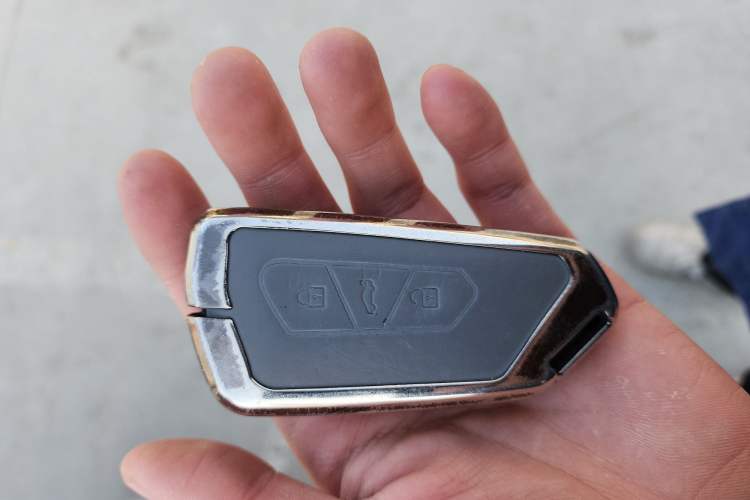 Used Volkswagen ID.4 CROZZ 2021 Long-Range PRO Two-Wheel Drive Version Vehicle Key