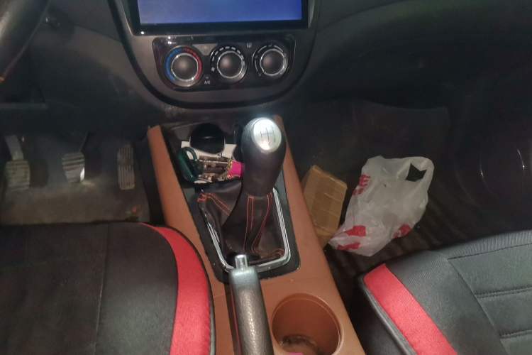 Used FORTHING Joyear X5 2015 1.6L Manual Luxury Model