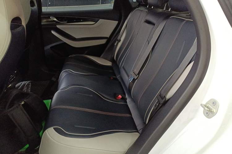 Used BYD Qin PLUS 2021 EV 400KM Luxury Model
