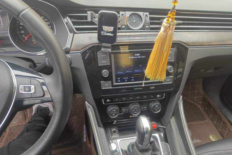 Used Volkswagen Magotan 2018 Facelift 330TSI DSG Luxury Model