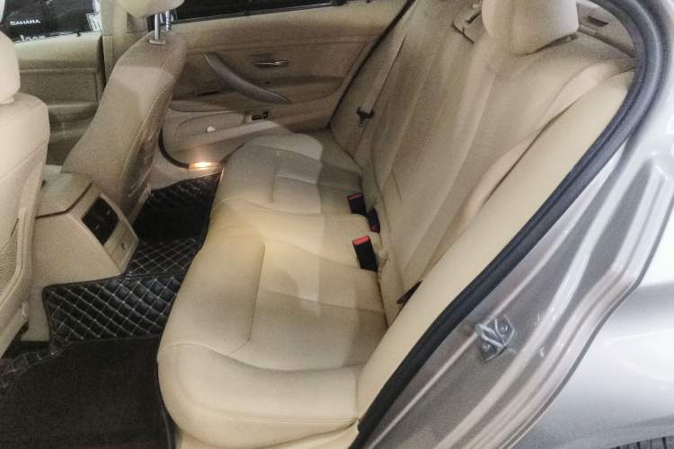 Used BMW 3 Series 2015 320Li Fashion Model