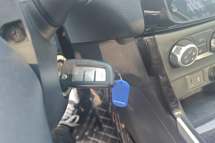 Used Nissan Sylphy 2021 Classic 1.6XL CVT Luxury Edition Vehicle Key