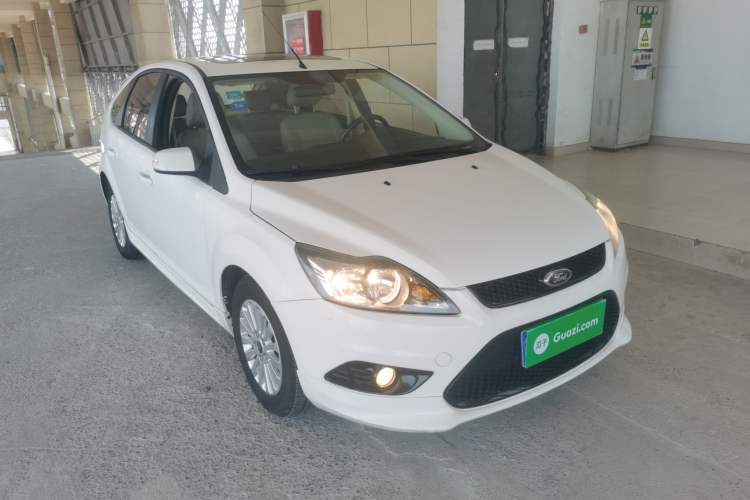 Used Ford Focus 2013 Hatchback Classic 1.8L Automatic Fashion Edition