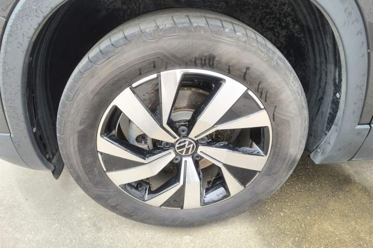 Used Volkswagen Tayron 2022 280TSI Two-Wheel Drive Luxury Smart Connectivity Version Exterior 4