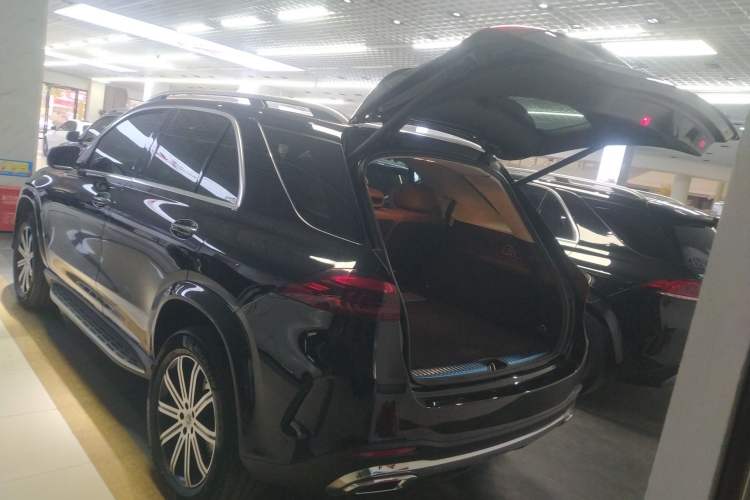 Used Mercedes-Benz GLE 2025 GLE 350 4MATIC Stylish Model
