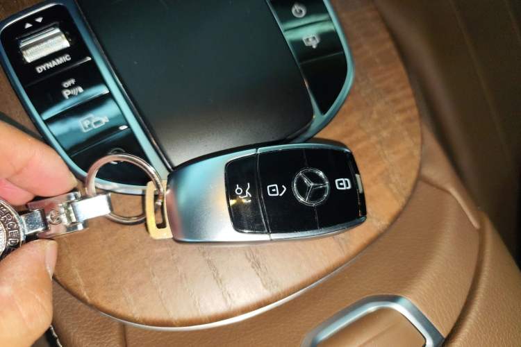 Used Mercedes-Benz E-Class 2023 Updated E 300 L Luxury Edition