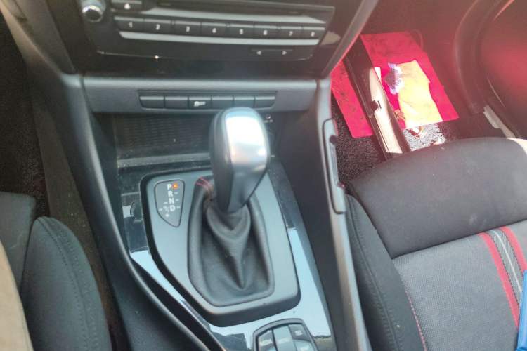 Used BMW X1 2013 sDrive18i Sport Design Package