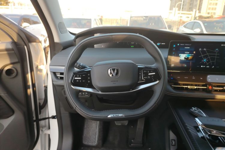 Used Changan UNI-K iDD 2024 Chuzhi iDD 1.5T 135km Smart & Fun Model
