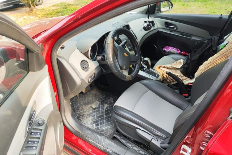 Used Chevrolet Cruze 2013 1.8L SE AT