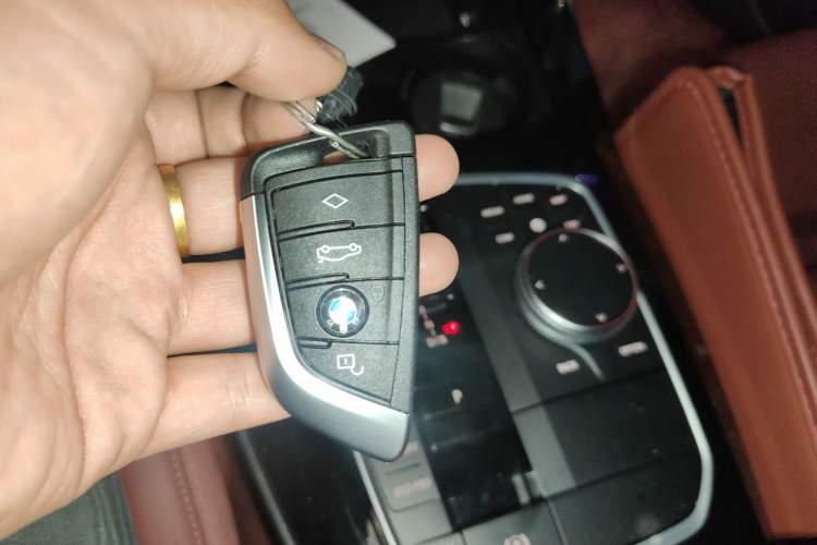 Used BMW iX3 2024 Leading Type Vehicle Key